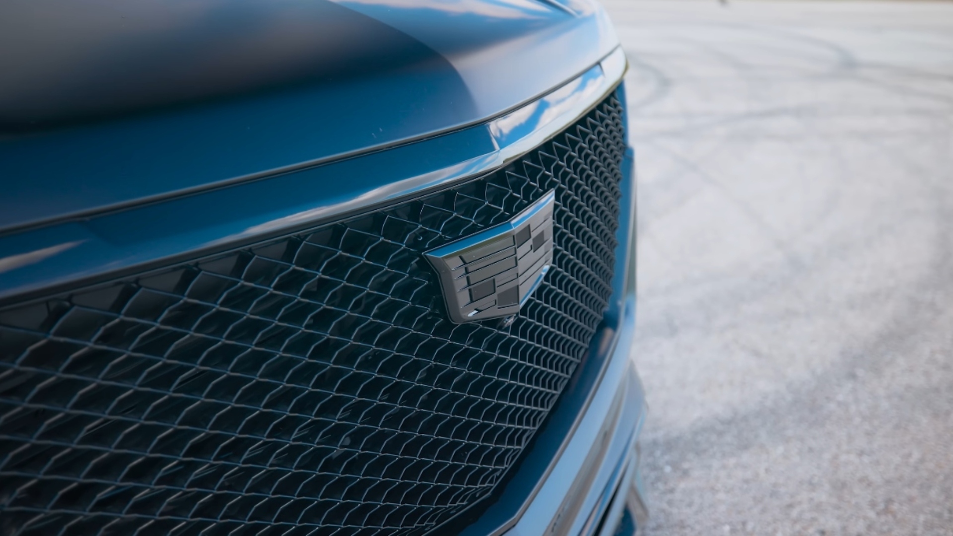 cadillac-escalade-v-1000-hennessey-4