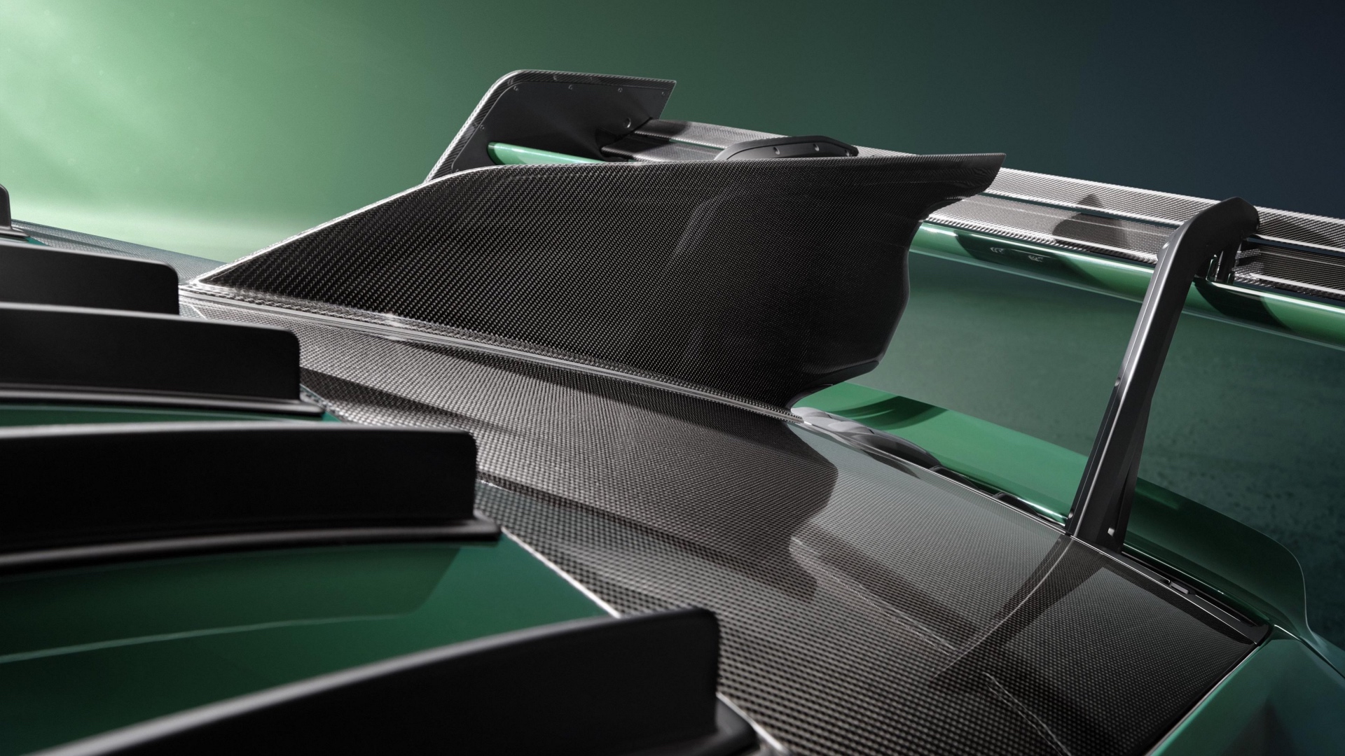 porsche-911-992-gt3-rs-manthey-racing-10