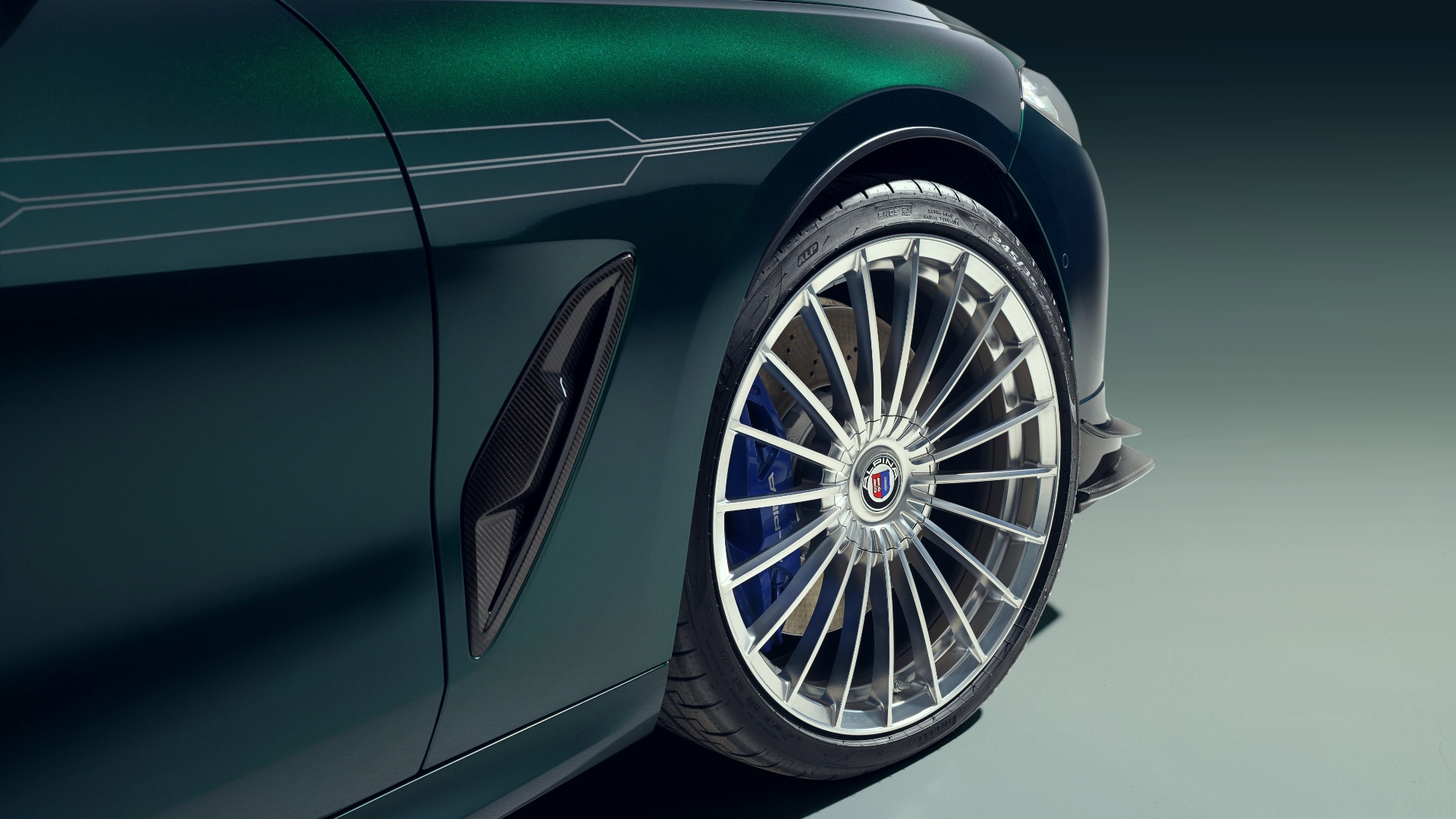 BMW ALPINA B8 GT BMW ALPINA B8 GT