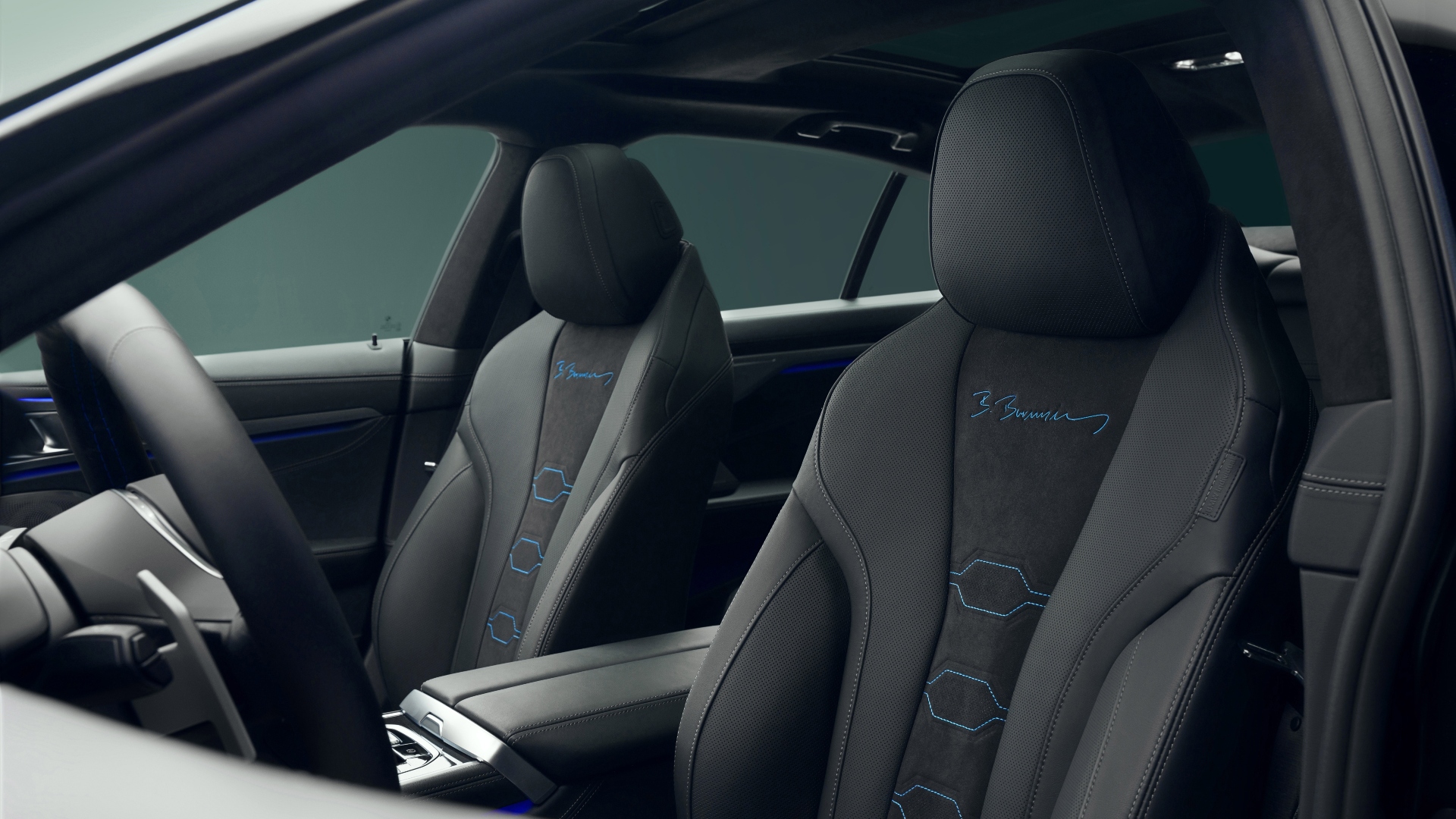 BMW ALPINA B8 GT BMW ALPINA B8 GT