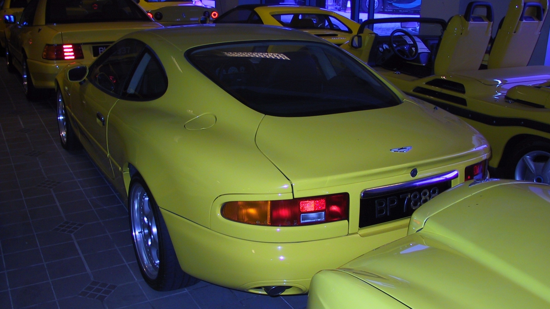 Aston-Martin-collezione-sultano-del-Brunei-105 Aston-Martin-collezione-sultano-del-Brunei-105