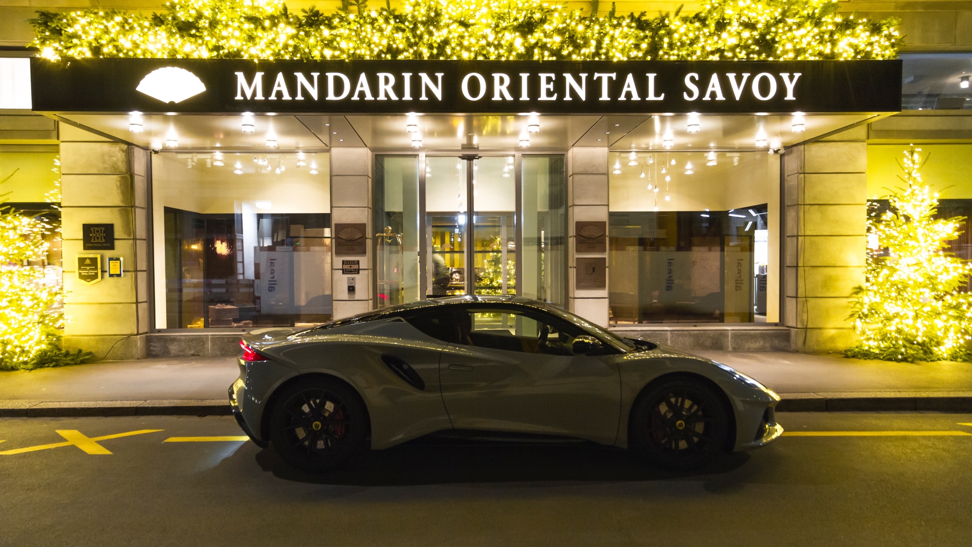 Lotus-Emira-2.0-4-cilindri-prova-test-drive-veloce-tommaso-ferrari-10 Lotus-Emira-2.0-4-cilindri-prova-test-drive-veloce-tommaso-ferrari-10