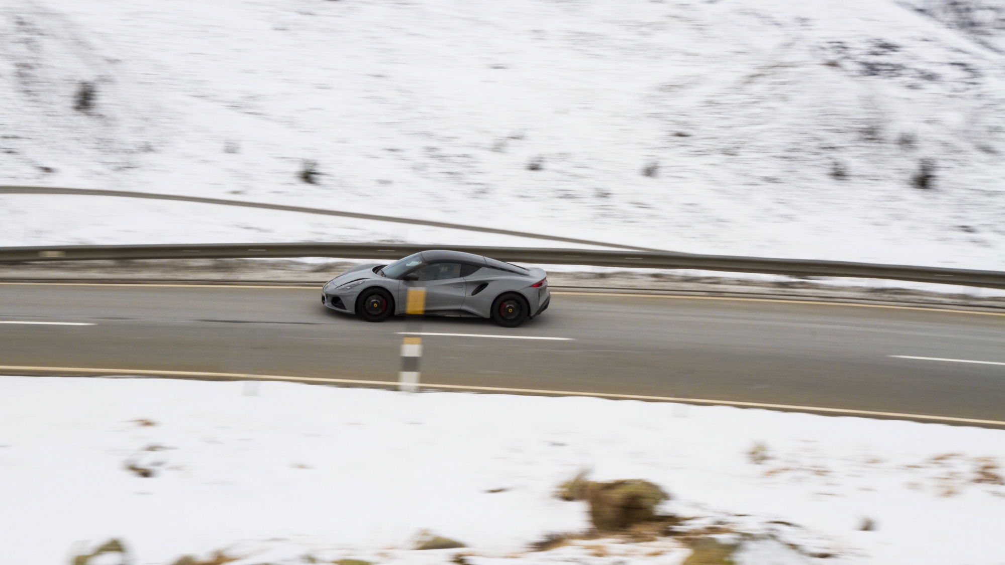 Lotus-Emira-2.0-4-cilindri-prova-test-drive-veloce-tommaso-ferrari-31 Lotus-Emira-2.0-4-cilindri-prova-test-drive-veloce-tommaso-ferrari-31