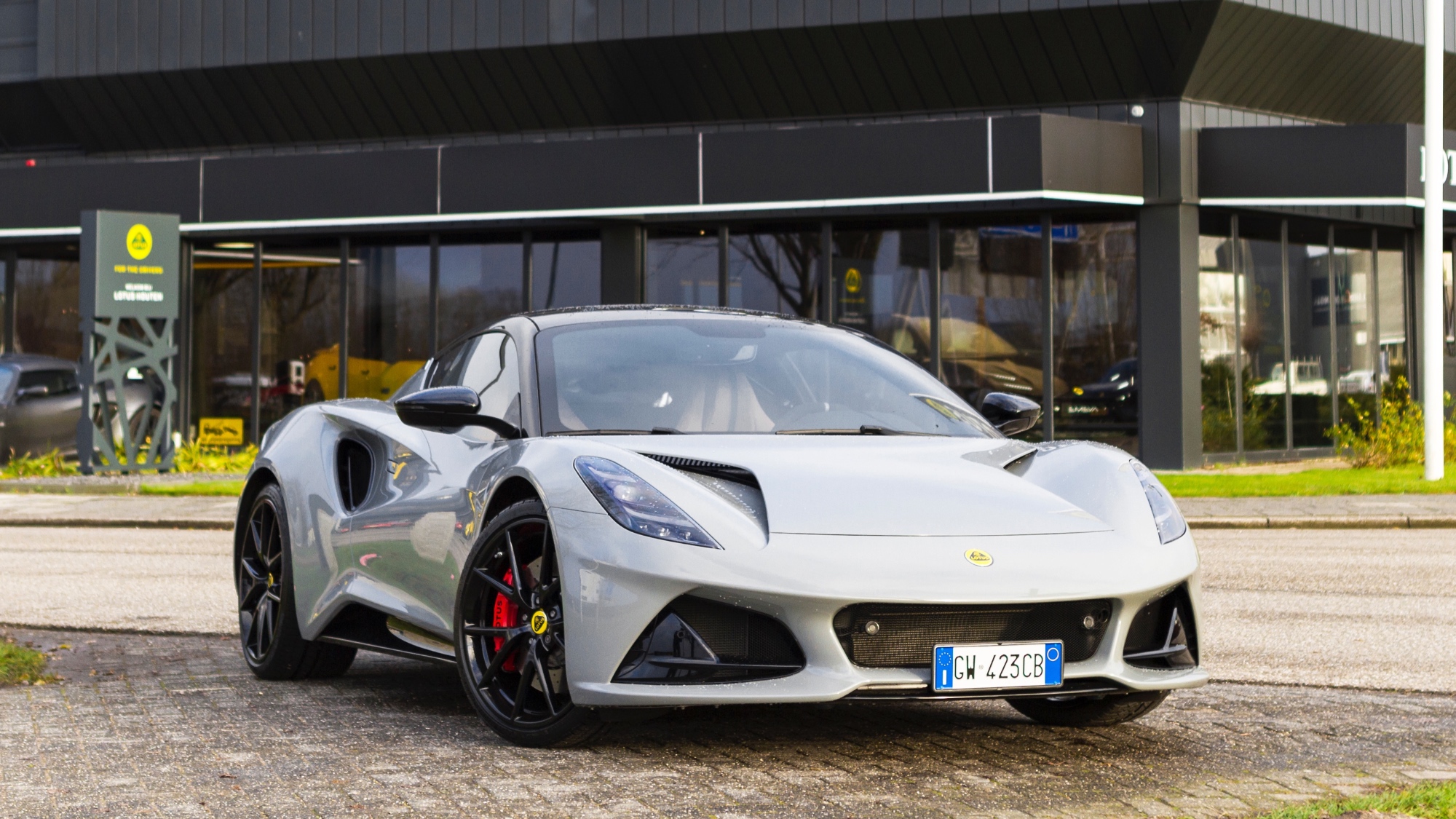 Lotus-Emira-2.0-4-cilindri-prova-test-drive-veloce-tommaso-ferrari-4 Lotus-Emira-2.0-4-cilindri-prova-test-drive-veloce-tommaso-ferrari-4
