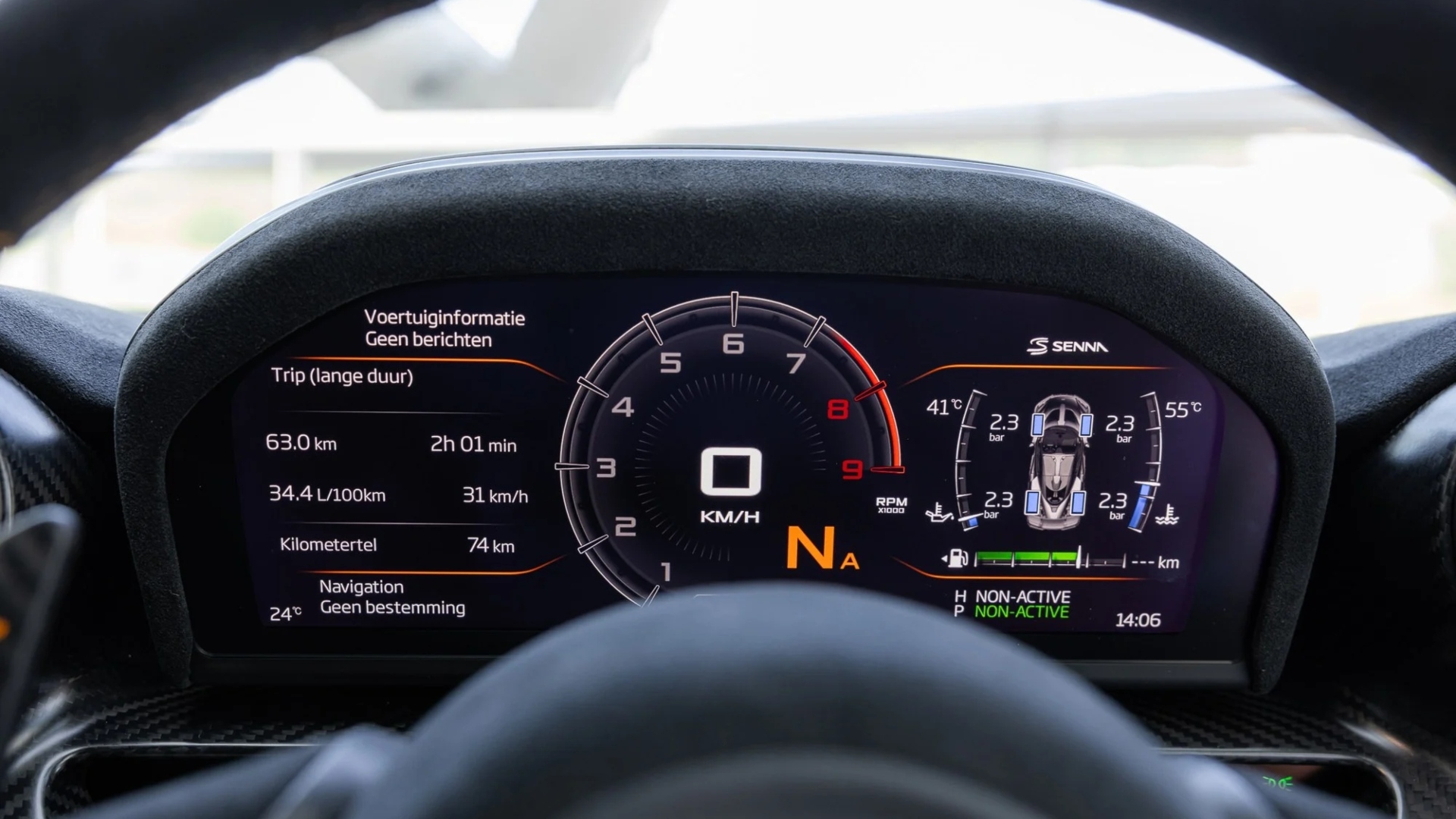 McLaren-Senna-LM-2025-asta-car-and-classic-1 McLaren-Senna-LM-2025-asta-car-and-classic-1