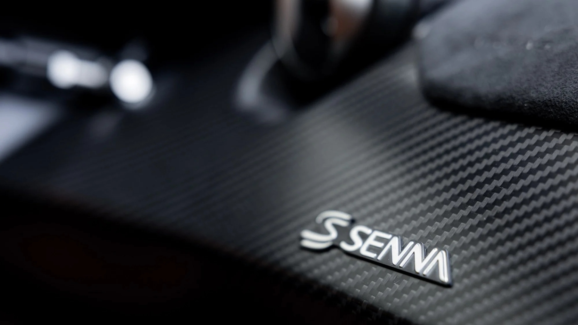 McLaren-Senna-LM-2025-asta-car-and-classic-3 McLaren-Senna-LM-2025-asta-car-and-classic-3