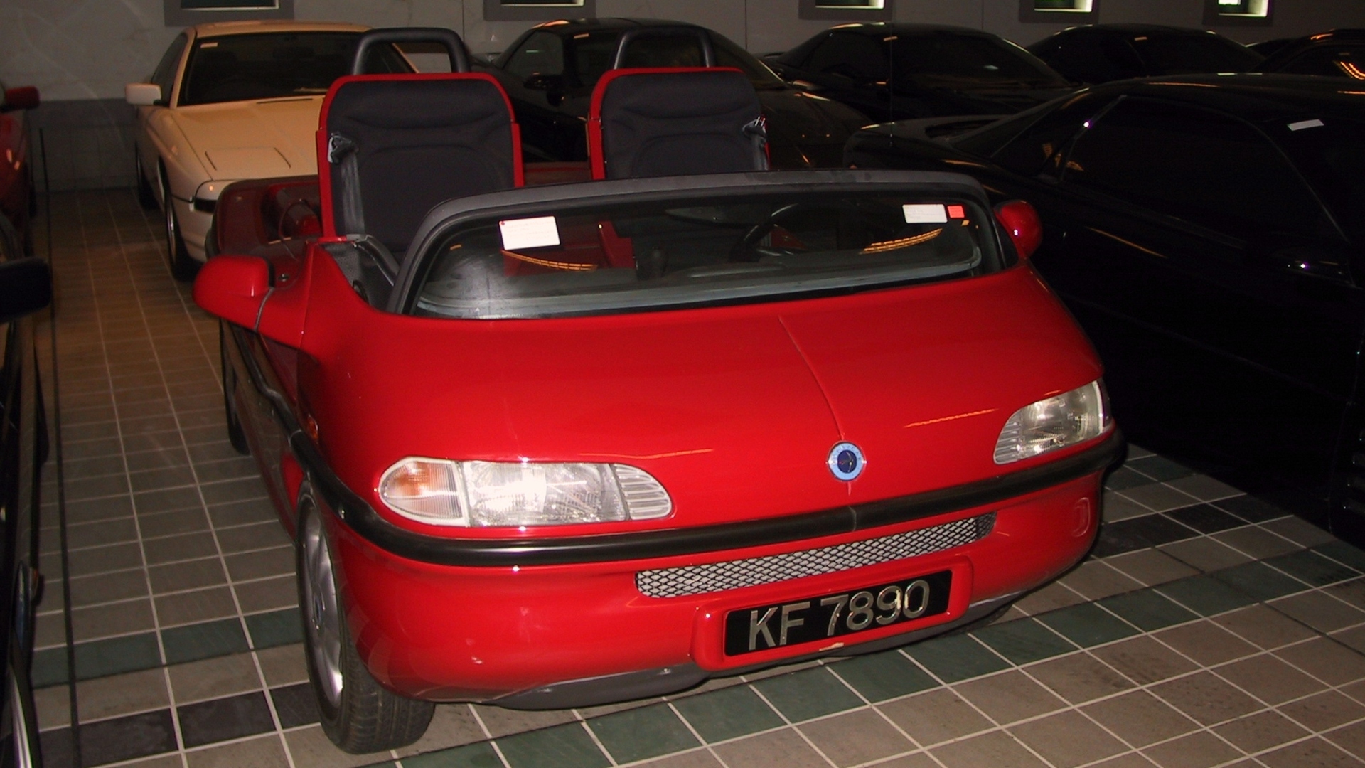 Sultano-del-Brunei-miscellaneous-collezione-5 Sultano-del-Brunei-miscellaneous-collezione-5