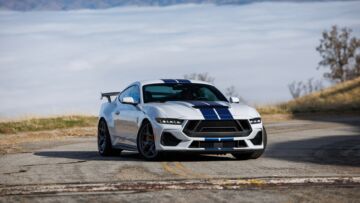 ford-mustang-shelby-gt350-2025-7