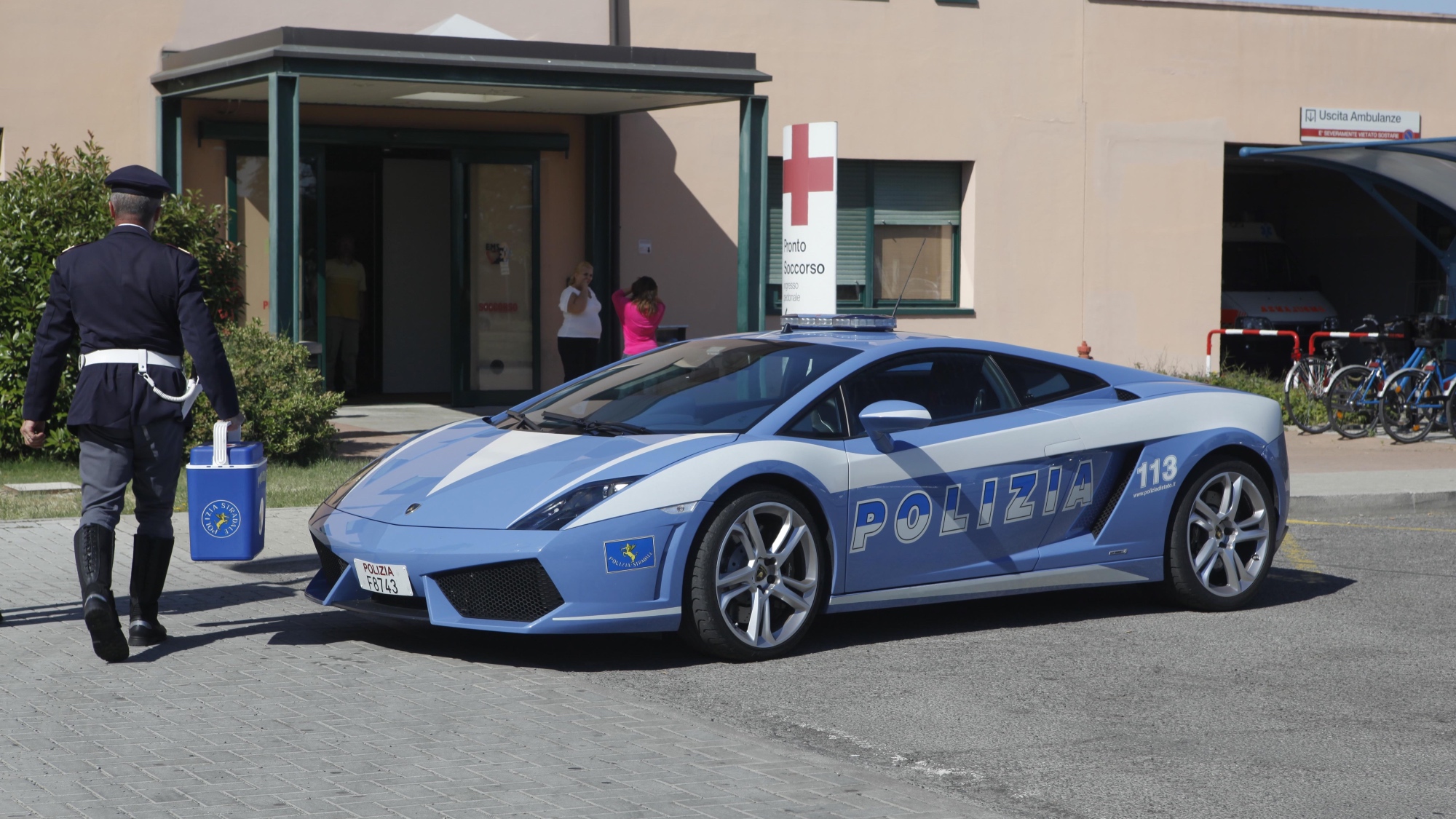 gallardo-lamborghini-polizia-14 gallardo-lamborghini-polizia-14