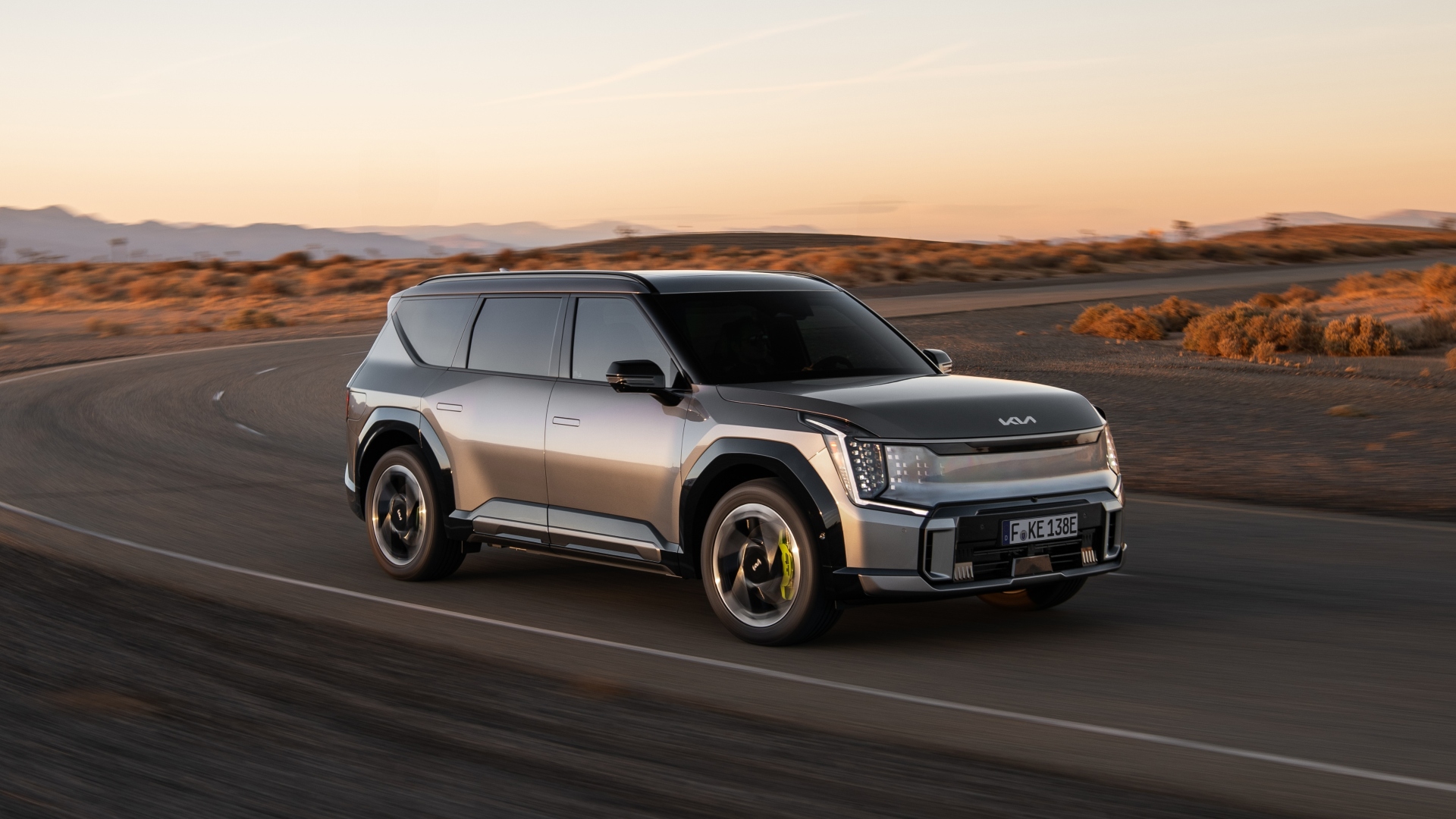 kia-ev9-gt-my25-exterior-highres-5007x3338-03 kia-ev9-gt-my25-exterior-highres-5007x3338-03