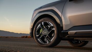 kia-ev9-gt-my25-exterior-highres-6192x4128-05 kia-ev9-gt-my25-exterior-highres-6192x4128-05