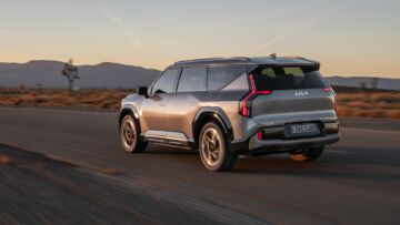 kia-ev9-gt-my25-exterior-print-3600x2400-04 kia-ev9-gt-my25-exterior-print-3600x2400-04