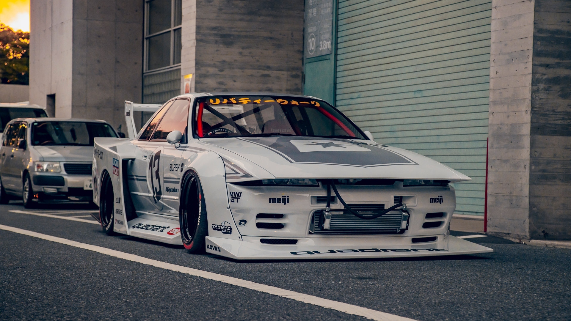 liberty-walk-nissan-gtr-r32-4