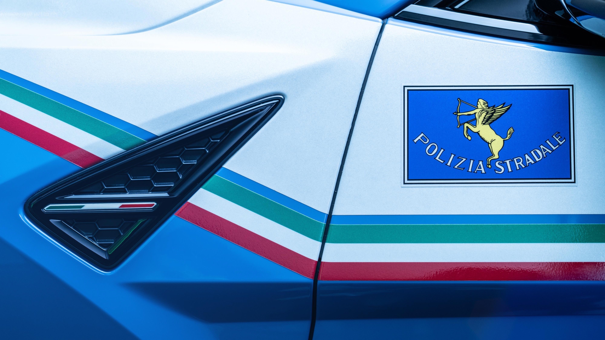 urus-performante-lamborghini-polizia-5 urus-performante-lamborghini-polizia-5