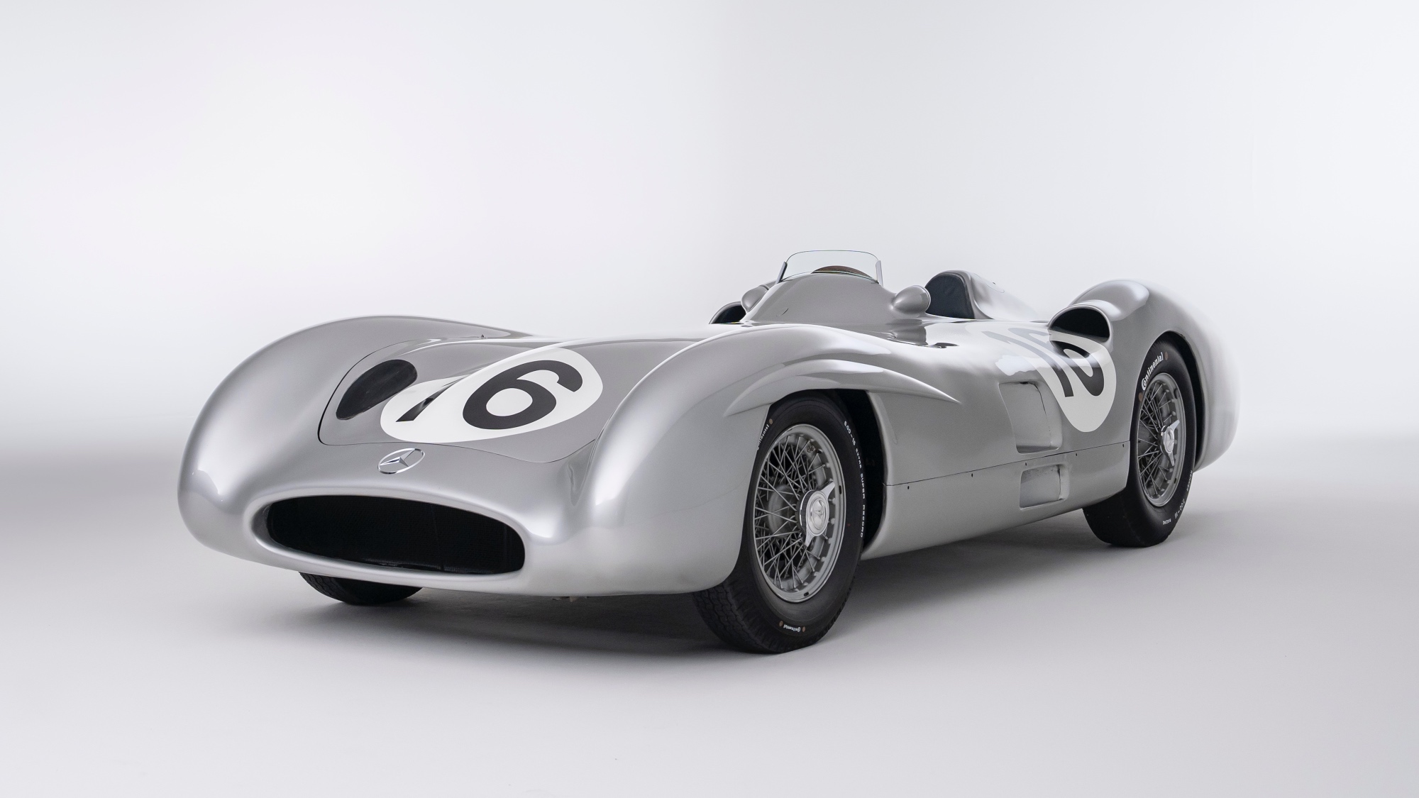 1954-Mercedes-Benz-W-196-R-Stromlinienwagen_1293479