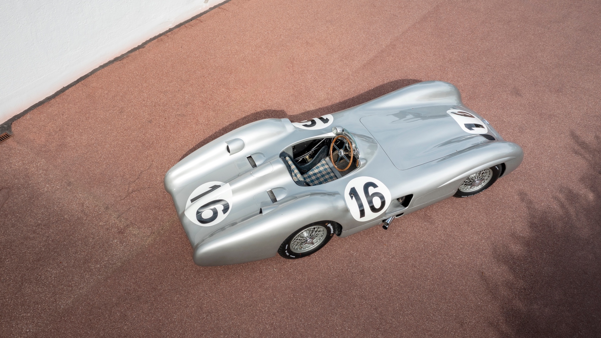 1954-Mercedes-Benz-W-196-R-Stromlinienwagen_1293516