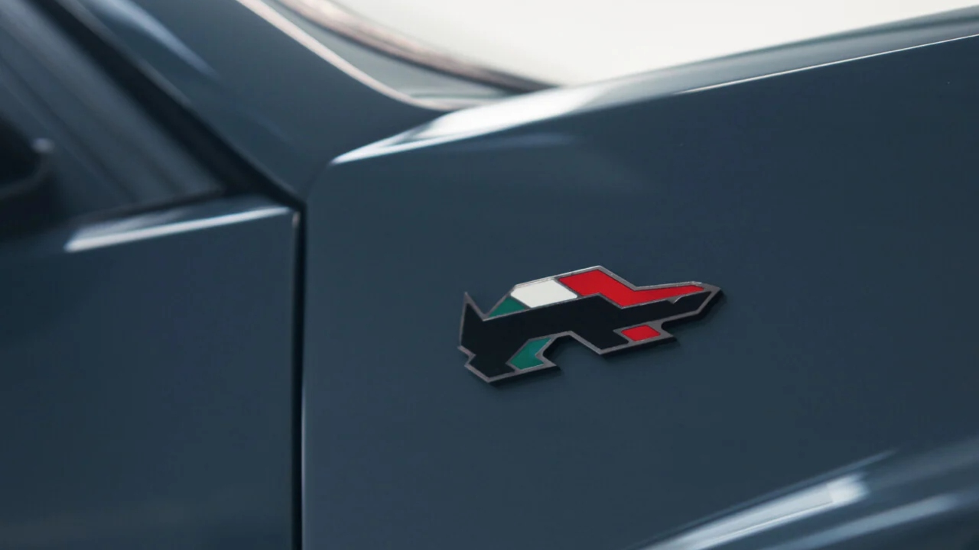 Lancia-Delta-Futurista-Automobili-Amos-2