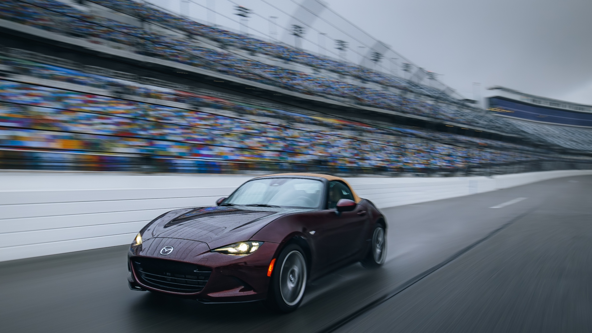 Mazda-MX-5-Anniversary-11