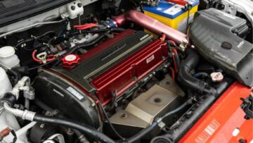 Mitsubishi-Lancer-Evolution-IX-station-wagon-asta-2025-10 Mitsubishi-Lancer-Evolution-IX-station-wagon-asta-2025-10