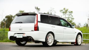 Mitsubishi-Lancer-Evolution-IX-station-wagon-asta-2025-5 Mitsubishi-Lancer-Evolution-IX-station-wagon-asta-2025-5