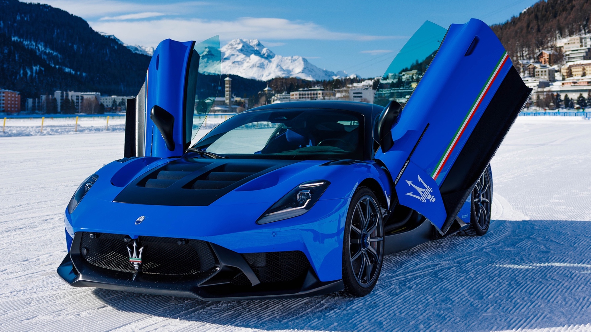 Original-25917-04-maserati-gt2-stradale-at-the-ice-st-moritz