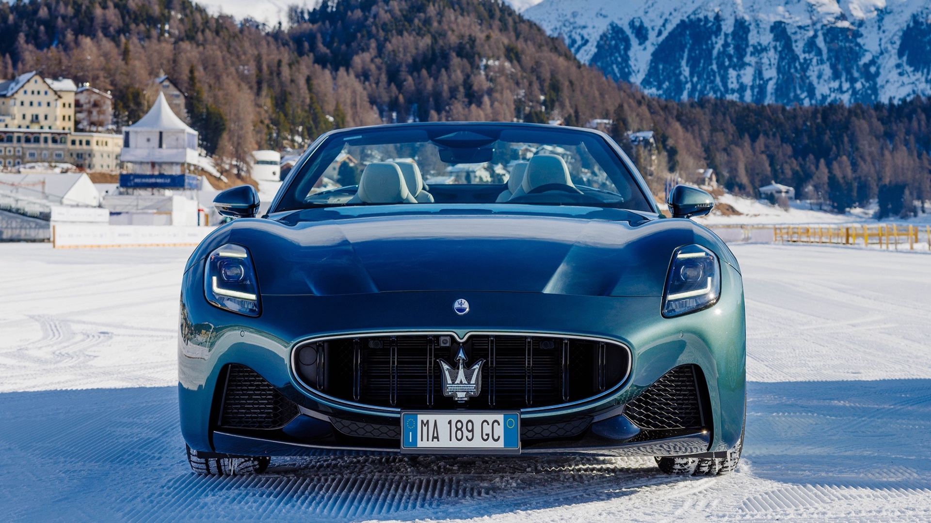Original-25920-01-maserati-grancabrio-490-cv-at-the-ice-st-moritz