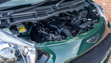 Aston-Martin-Cygnet-V8-15