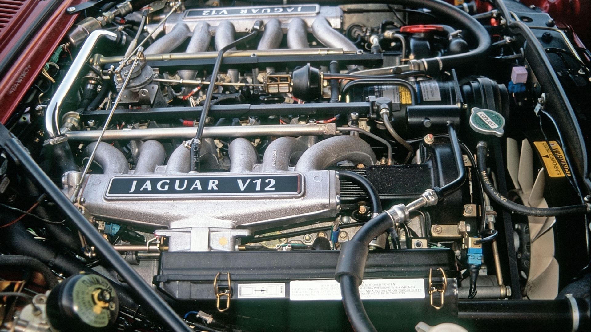 Jaguar-XJ-S-XJS-storia-caratteristiche-tecniche-quotazioni-prestazioni-e-type-27