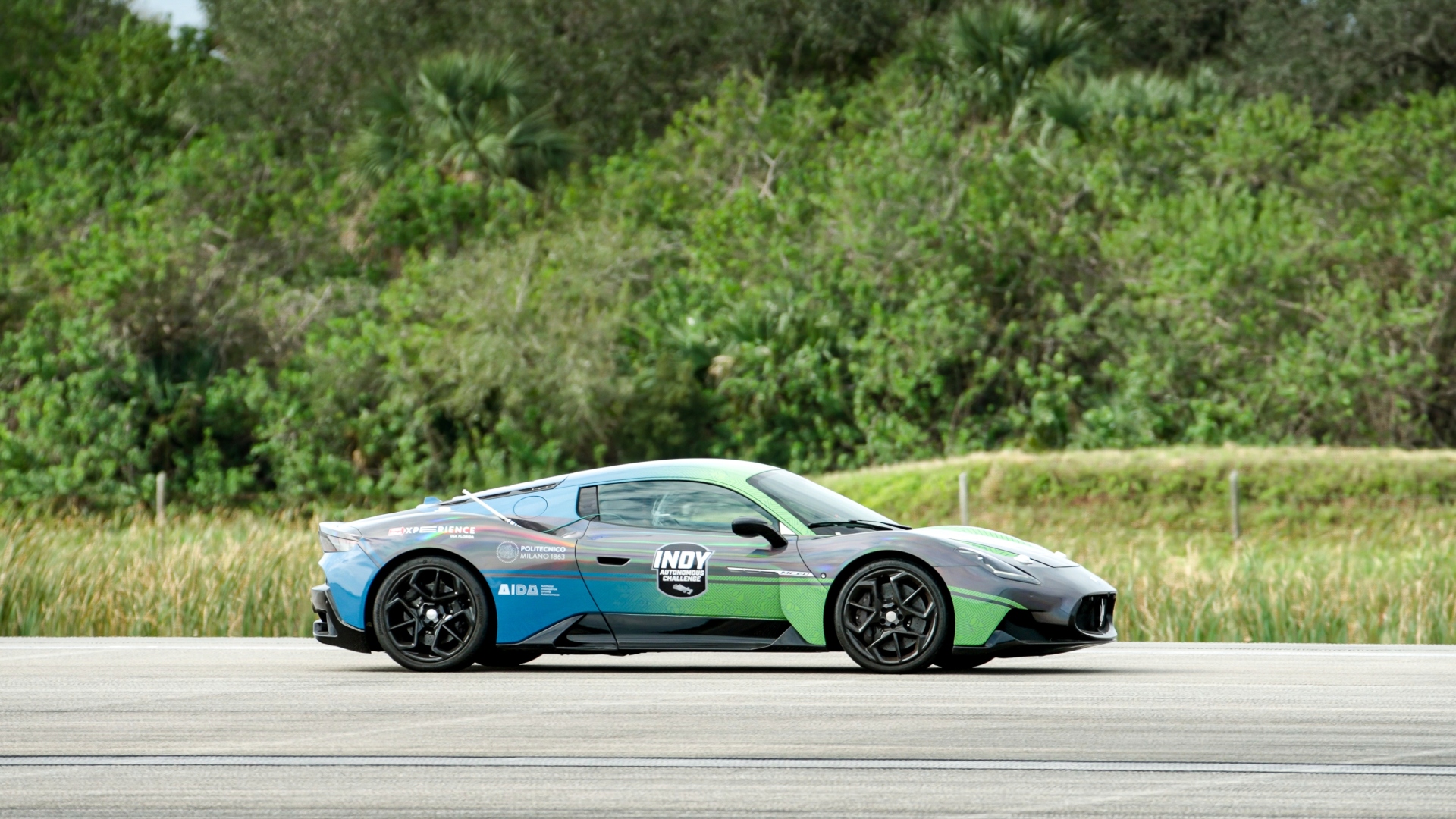 Maserati-MC20-guida-autonoma-record-velocita-2025-9 Maserati-MC20-guida-autonoma-record-velocita-2025-9