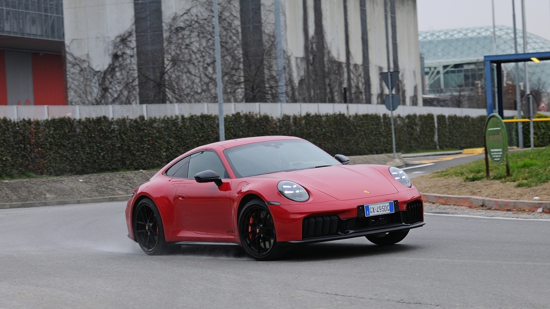 porsche-911-992-4-gts-hybrid-2025-test-drive-prova-9 porsche-911-992-4-gts-hybrid-2025-test-drive-prova-9
