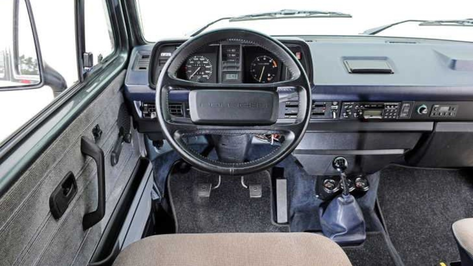 Porsche-B32-T3-Volkswagen-Transporter-9 Porsche-B32-T3-Volkswagen-Transporter-9