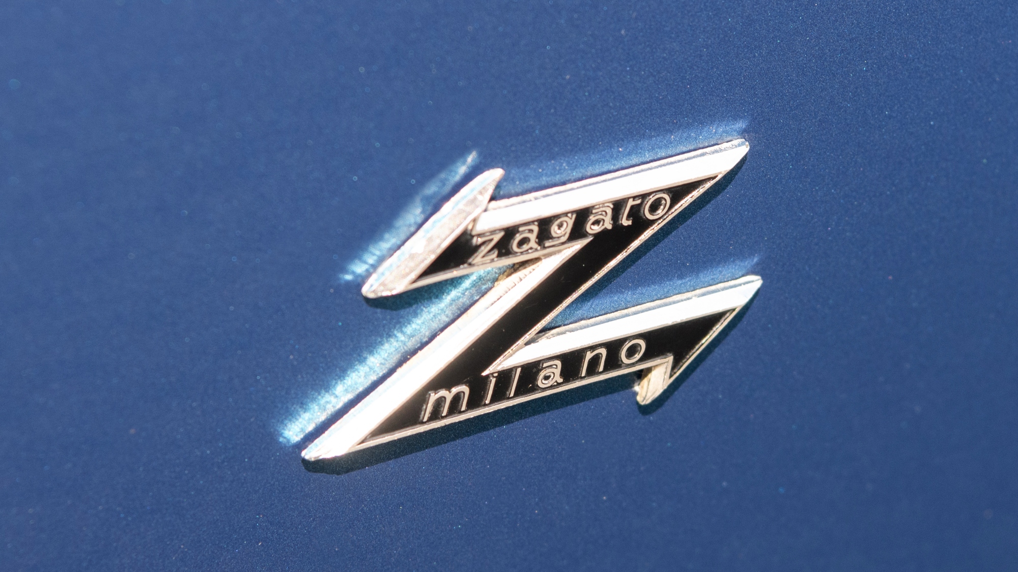 aston_martin_v8_volante_zagato_73 aston_martin_v8_volante_zagato_73