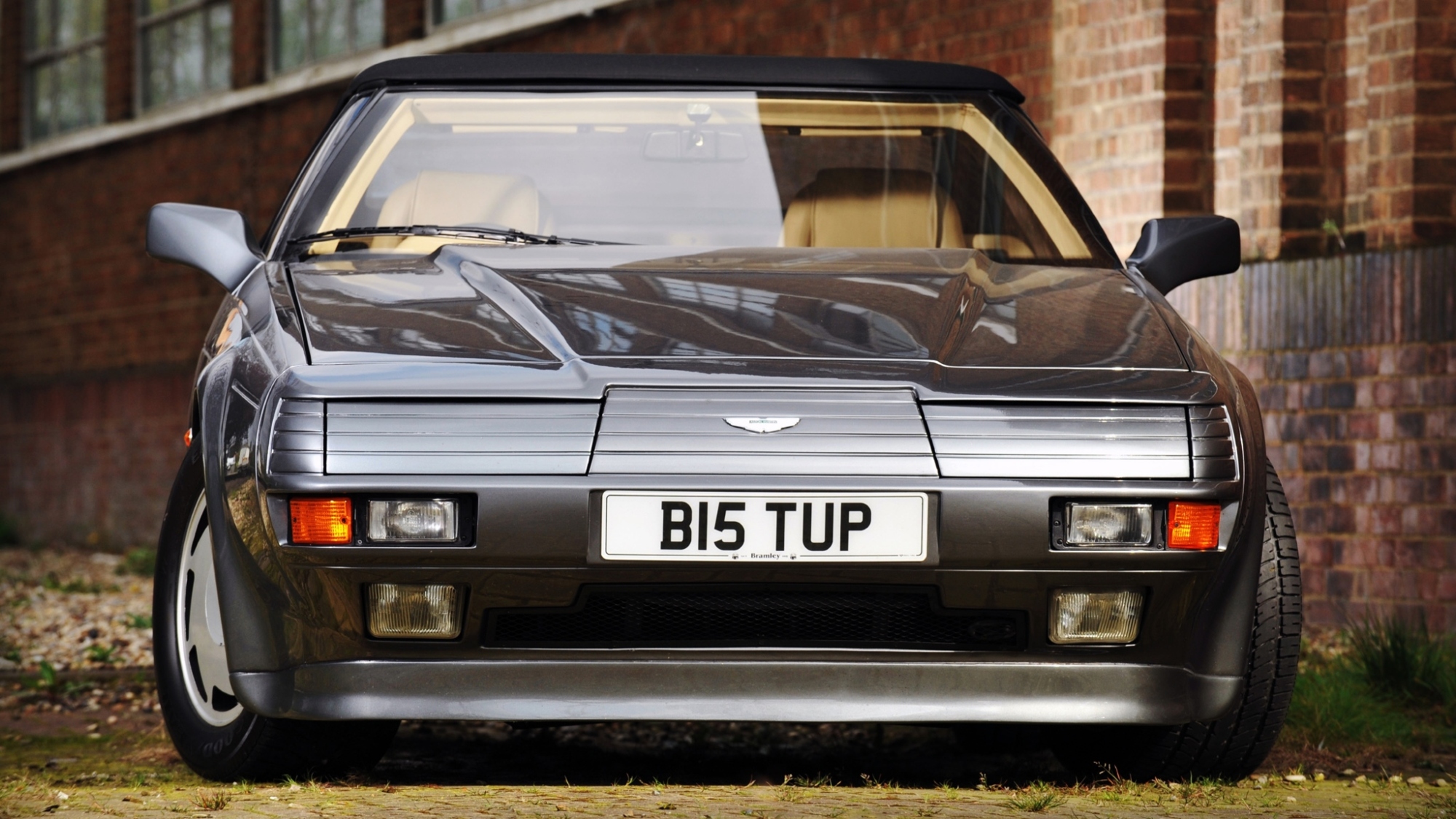 Aston Martin V8 Zagato, l’auto da 300 orari che non conoscevi