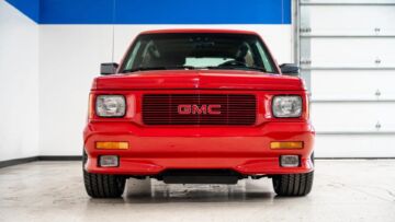 gmc-typhoon-1993-asta-2025-2 gmc-typhoon-1993-asta-2025-2