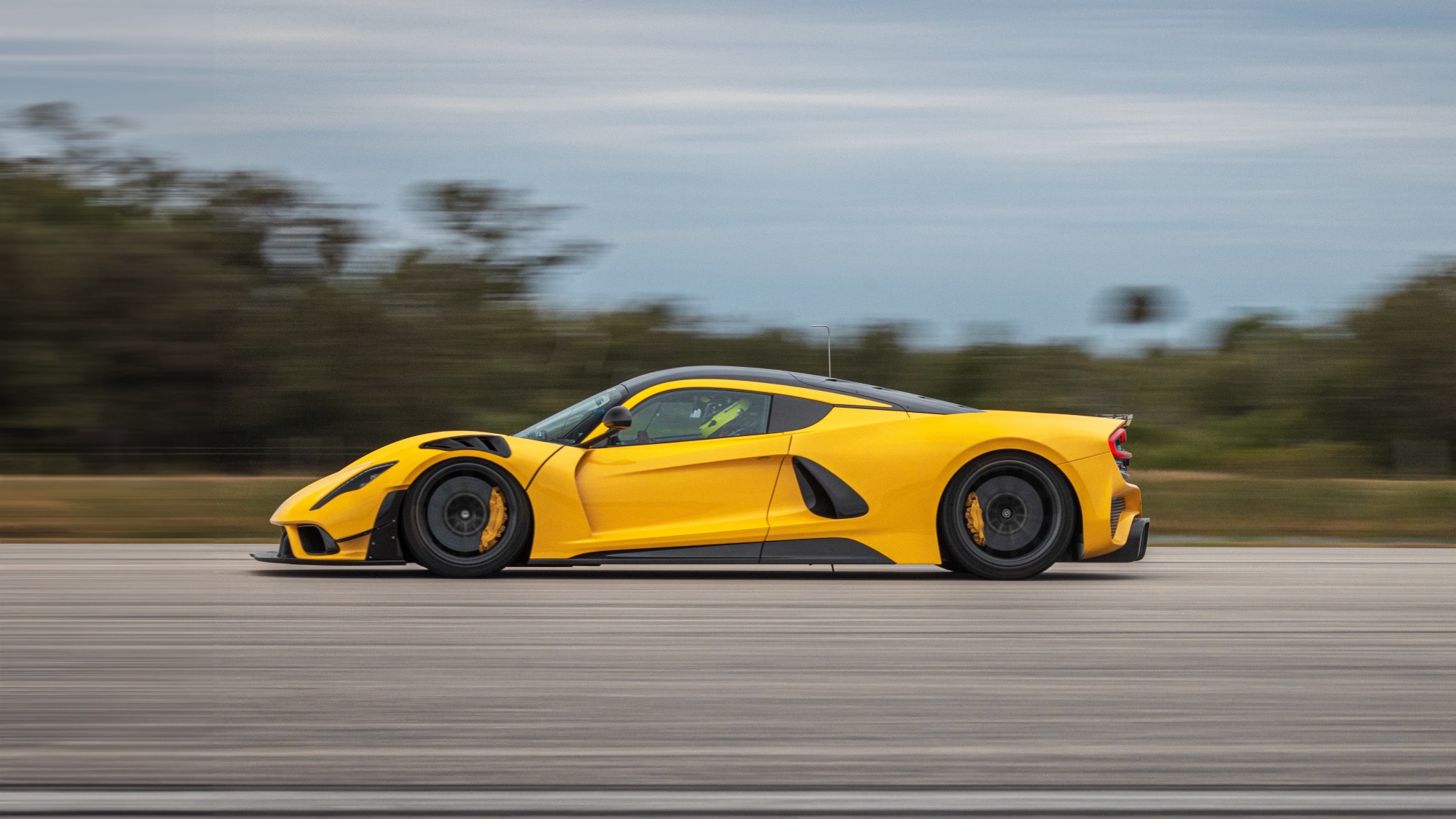 hennessey-venom-f5-2031-cv-v8-7