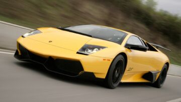 lamborghini-murcielago-2001-13