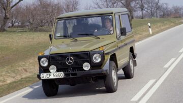 Mercedes-Benz Typ 240 GD, G-Modell der Baureihe 460; Station-Wagen kurz. Mercedes-Benz Typ 240 GD, G-Modell der Baureihe 460; Station-Wagen kurz.