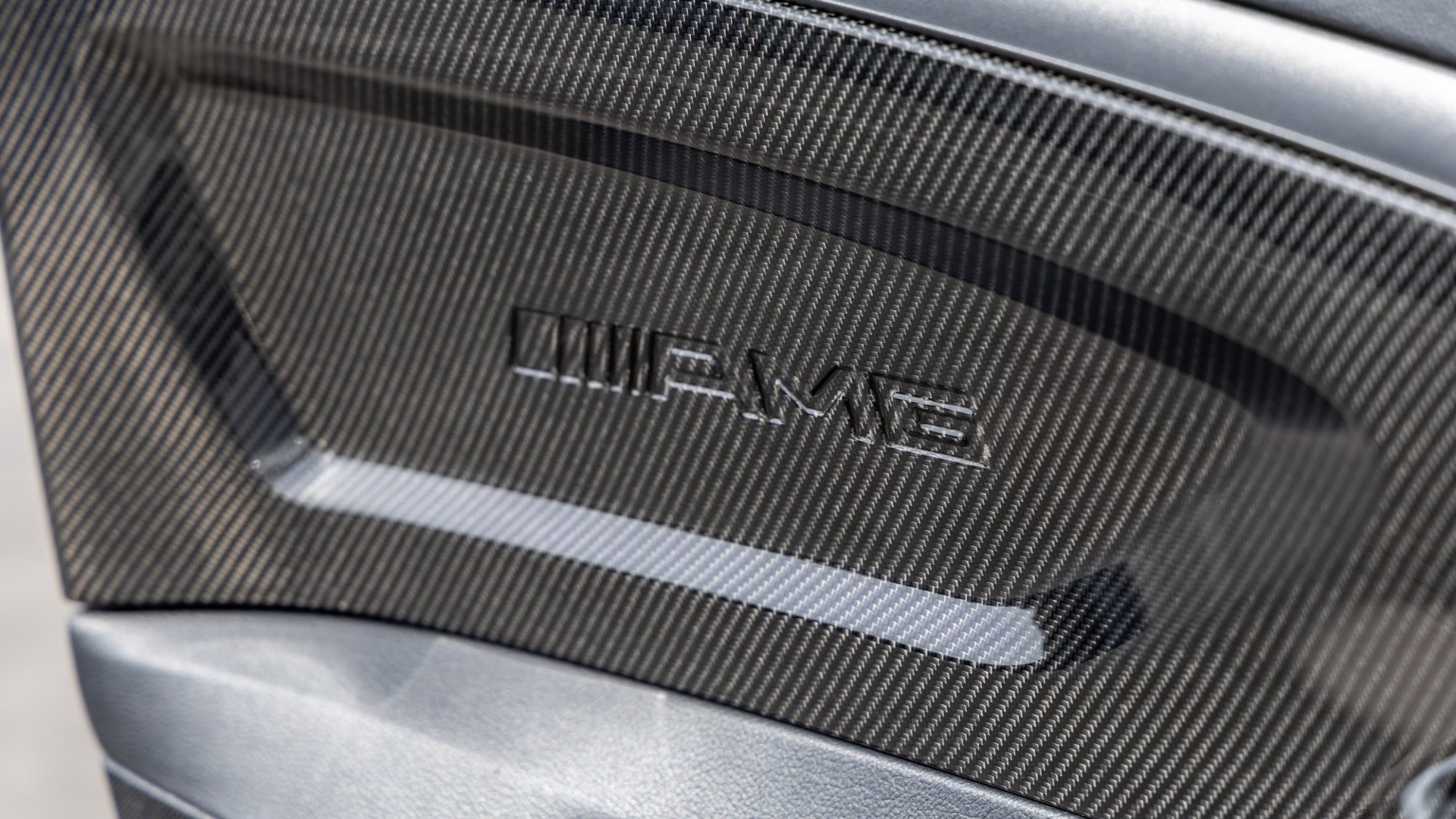 mercedes-clk-63-amg-black-sereis-2009-asta-2025-14 mercedes-clk-63-amg-black-sereis-2009-asta-2025-14