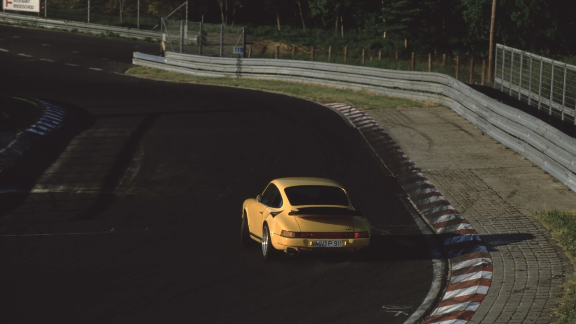 porsche-911-992-gt3-ruf-ctr-yellowbird-record-nurburgring-cambio-manuale-confronto-12 porsche-911-992-gt3-ruf-ctr-yellowbird-record-nurburgring-cambio-manuale-confronto-12