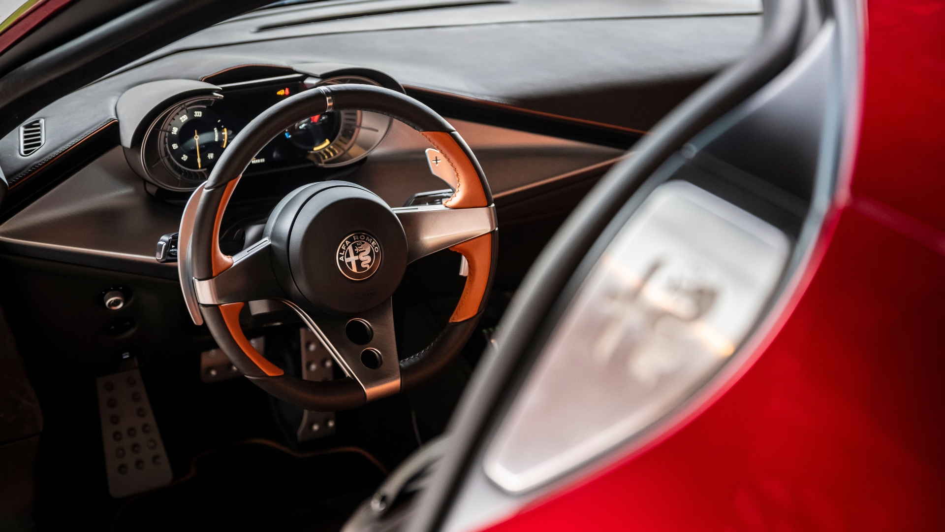 Alfa-Romeo-33-Stradale-2024-17