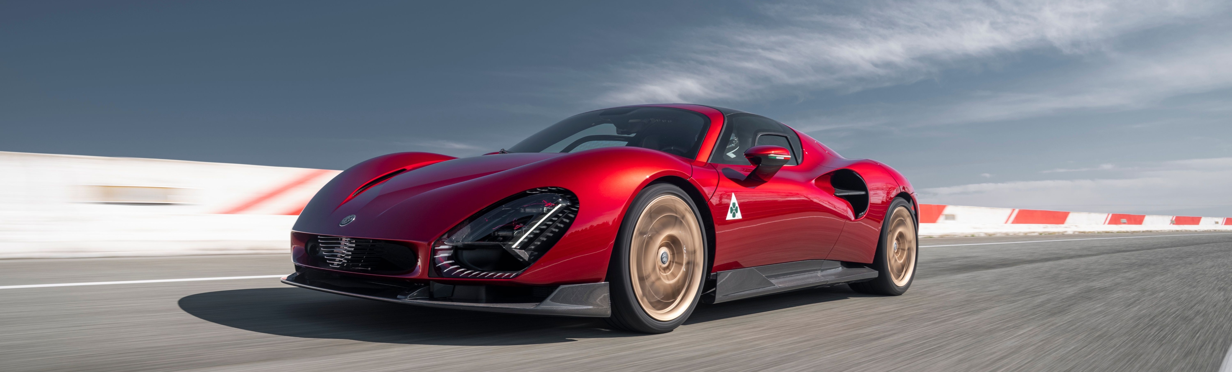 Alfa Romeo 33 Stradale (2024) Alfa Romeo 33 Stradale (2024)