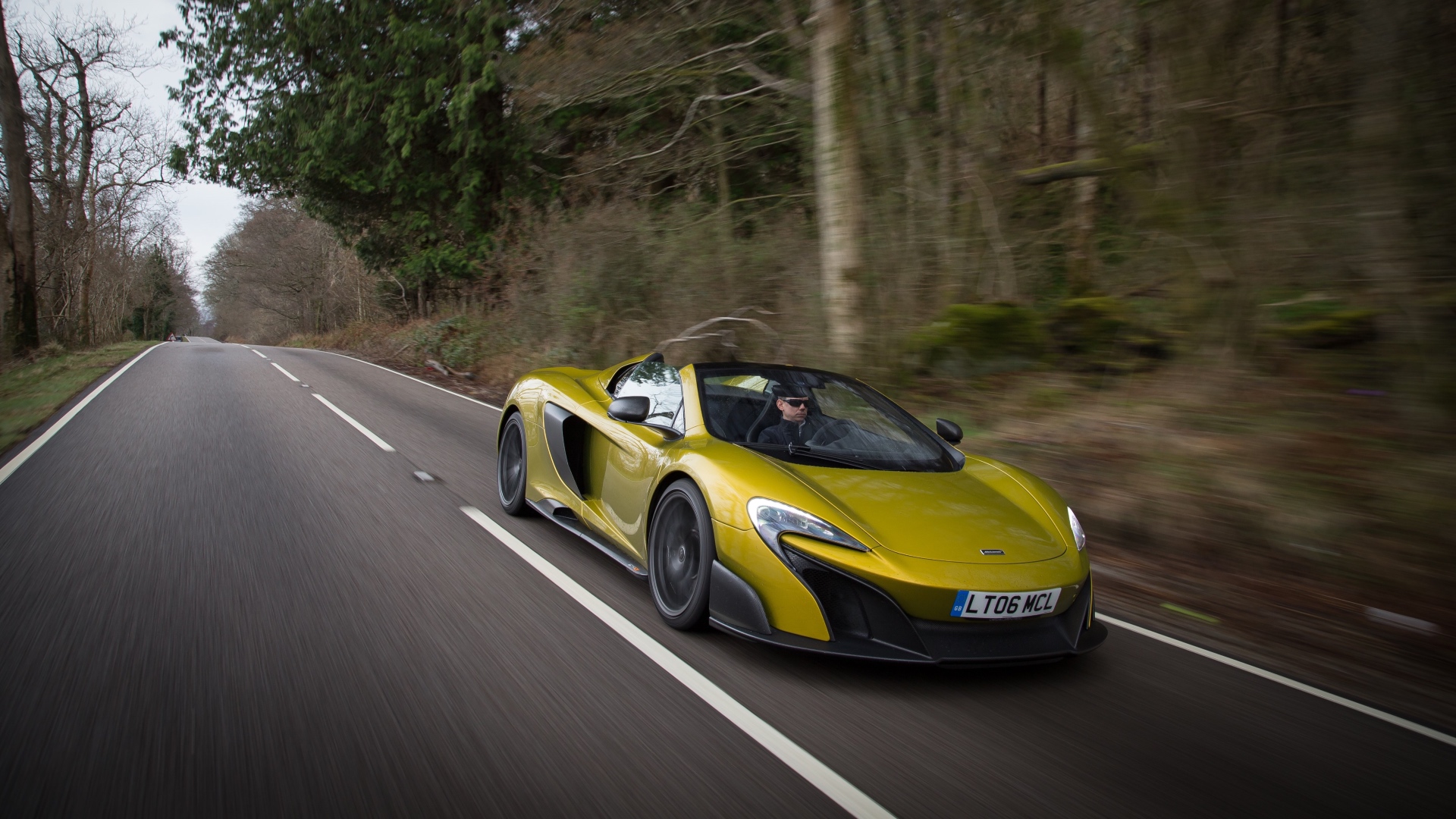 The_McLaren_675_LT_Spider The_McLaren_675_LT_Spider