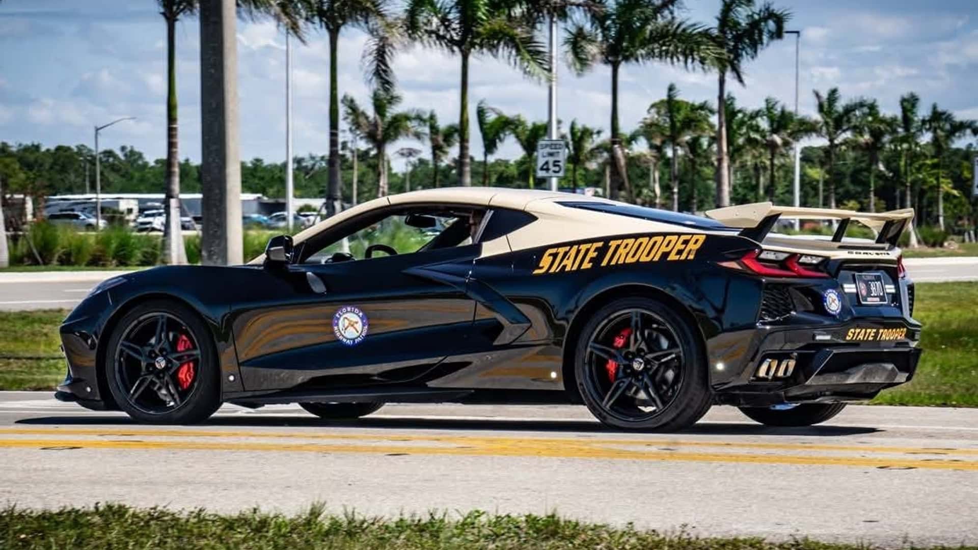 florida-highway-patrol-s-2023-chevrolet-corvette-c8-stingray (3) florida-highway-patrol-s-2023-chevrolet-corvette-c8-stingray (3)