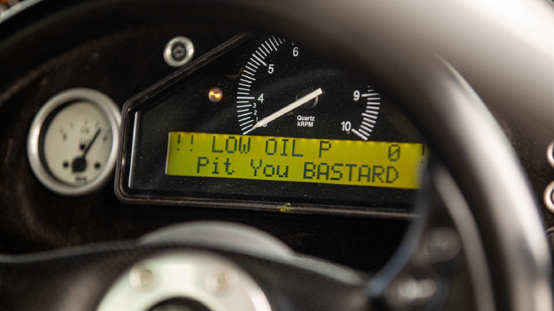TVR Cerbera Speed 12: il poker di “bestie”