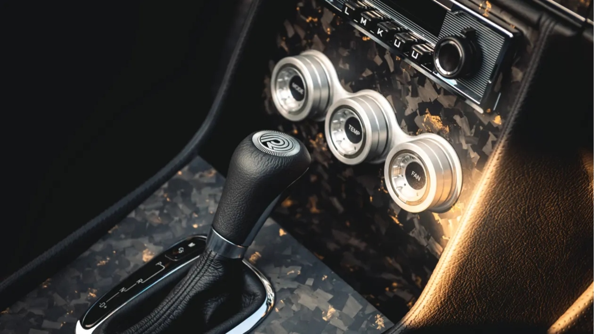 Mercedes-SL-R107-Pogea-restomod-2025-2 Mercedes-SL-R107-Pogea-restomod-2025-2