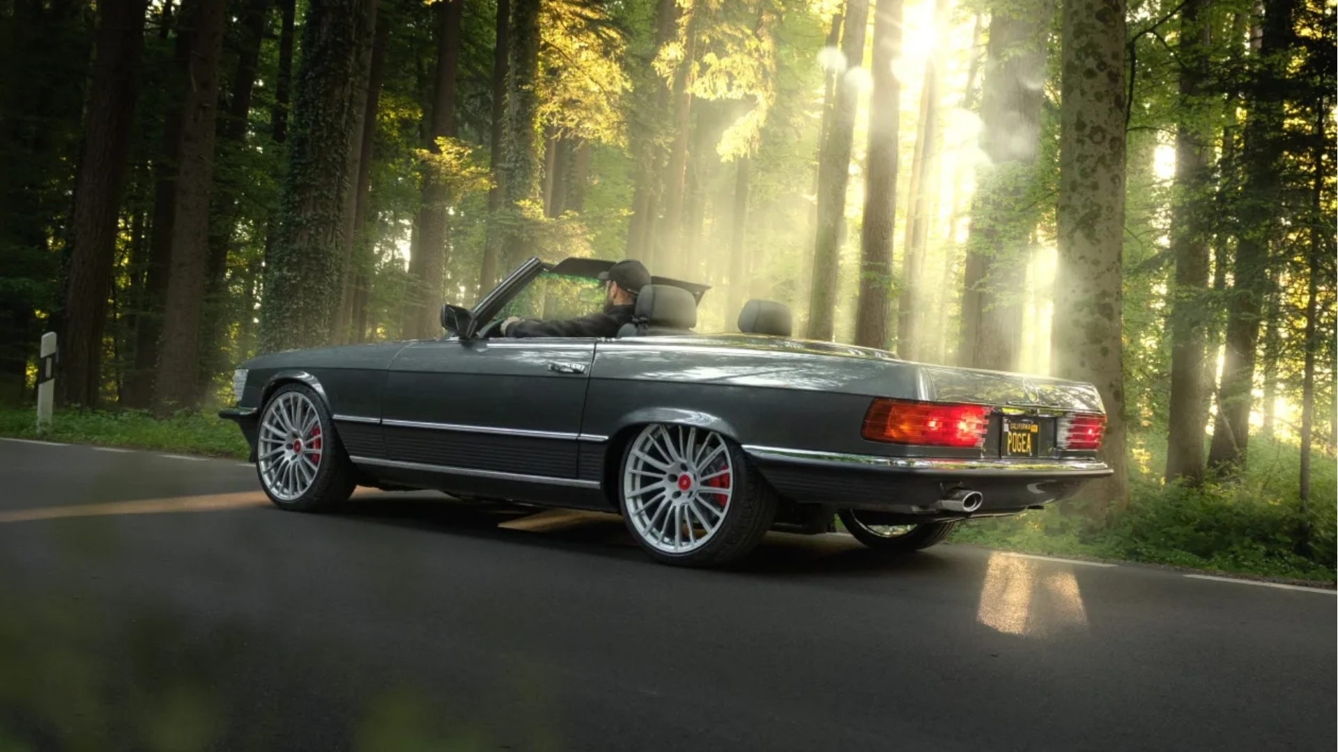 Mercedes-SL-R107-Pogea-restomod-2025-8 Mercedes-SL-R107-Pogea-restomod-2025-8
