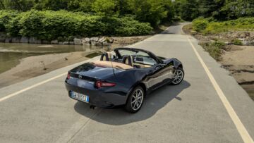 mazda-mx-5-kazari-2025-prova-su-strada-test-drive-7