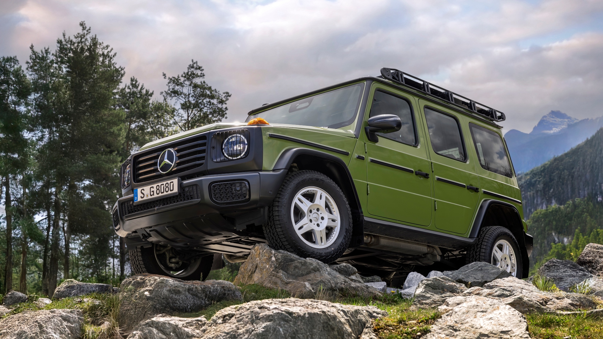 mercedes-classe-g-stronger-than-the-80s-limited-edition-2 mercedes-classe-g-stronger-than-the-80s-limited-edition-2