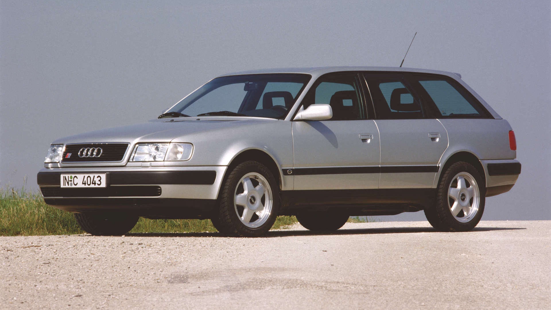 Audi_100_S4_C4_veloce_3