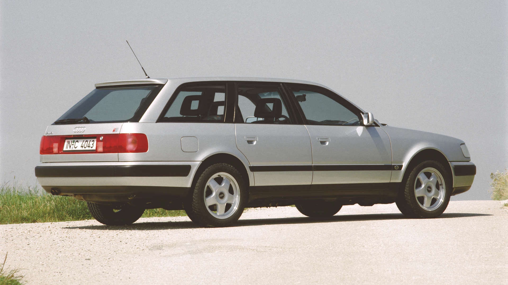 Audi_100_S4_C4_veloce_4
